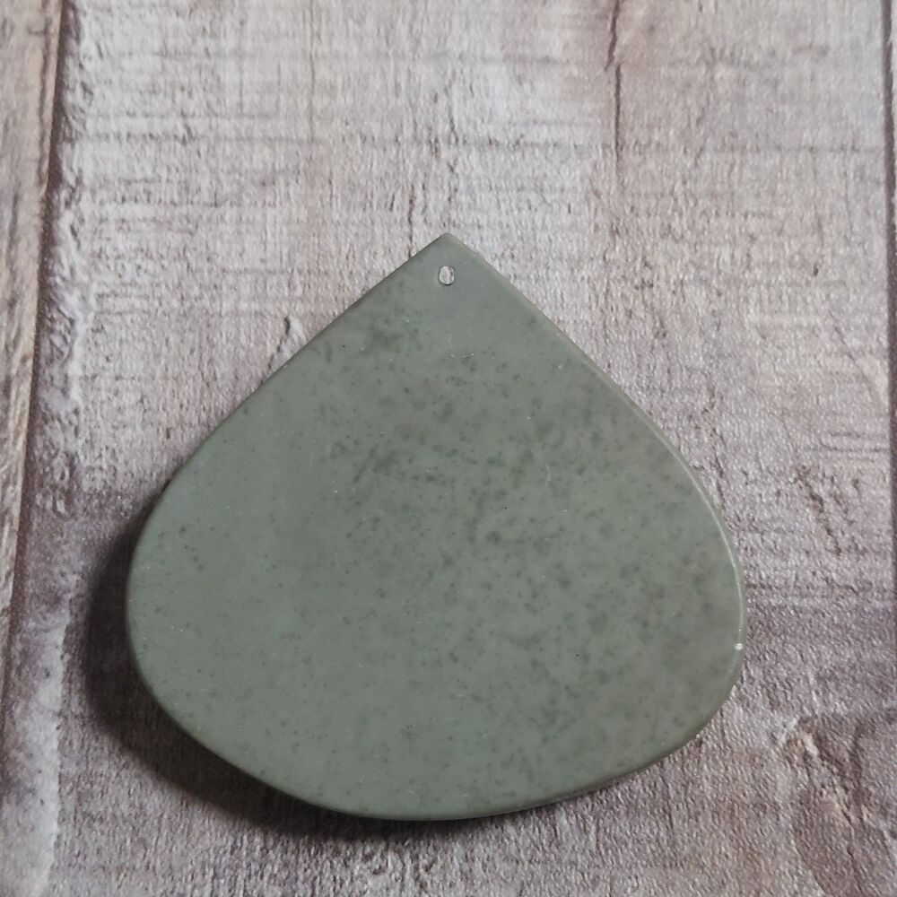 Vintage Drilled Stone for Pendant Hand Carved Dogs Wolves - Picture 3 of 5